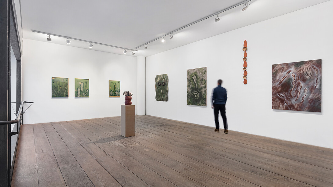 Lucía Pizzani, Guardianas y serpientes, exhibition view. Courtesy of Galeria Marilia Razuk