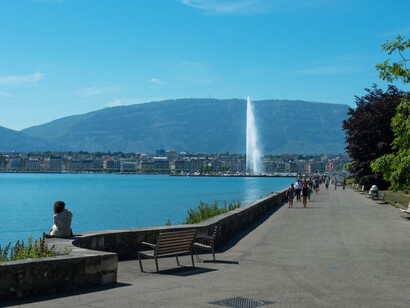 Evening stroll by the lake promenade