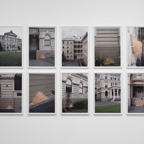 Roman Ondak, Camouflaged Building. Courtesy of Zahorian & Van Espen  