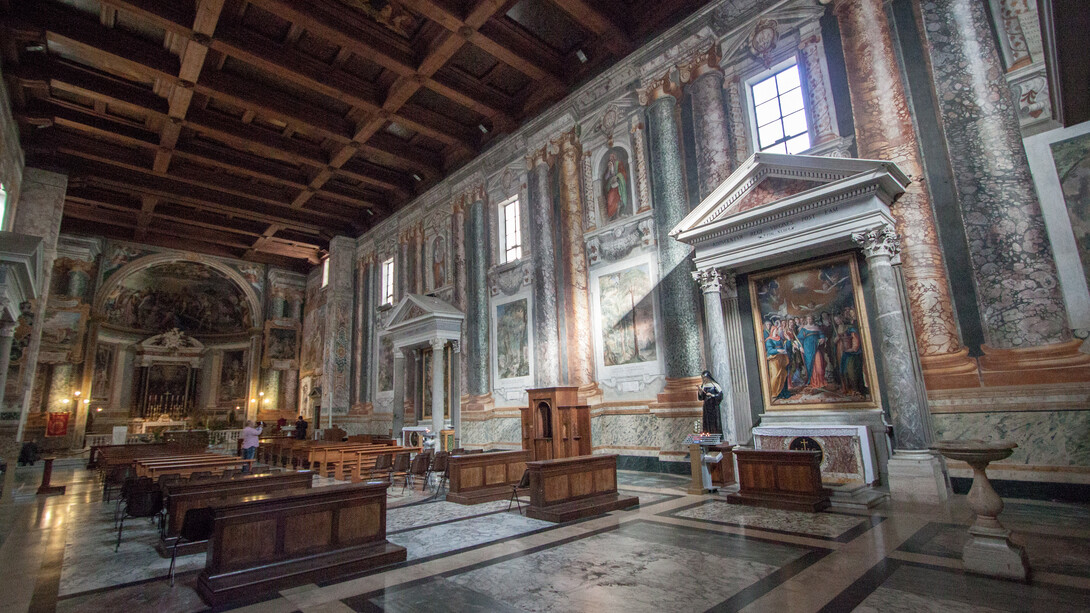 Basilica di San Vitale, Roma, Italia, interno