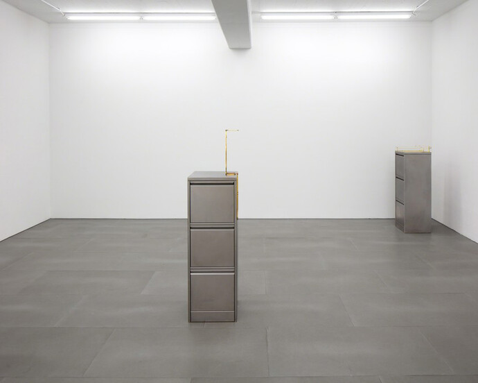 Tarik Kiswanson, Exhibition view. Courtesy of carlier | gebauer