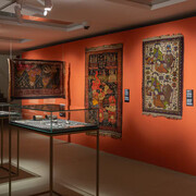 Afeganistão. Tapetes de paz e guerra, vista da exposição. Cortesia do Museu Oscar Niemeyer