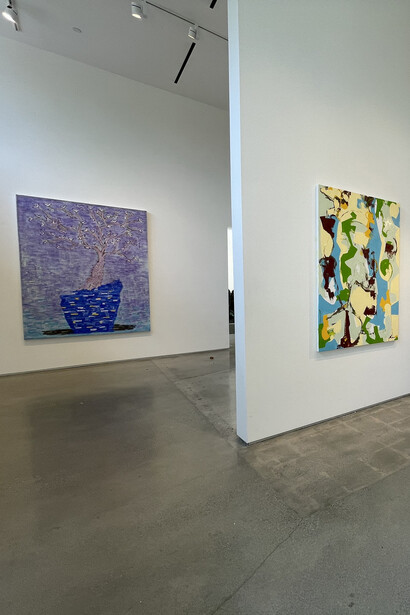 Farzad Kohan, Blue blossom, 2021. Mixed media, 60 x 48in. Installation view. Courtesy of Tufenkian Fine Arts