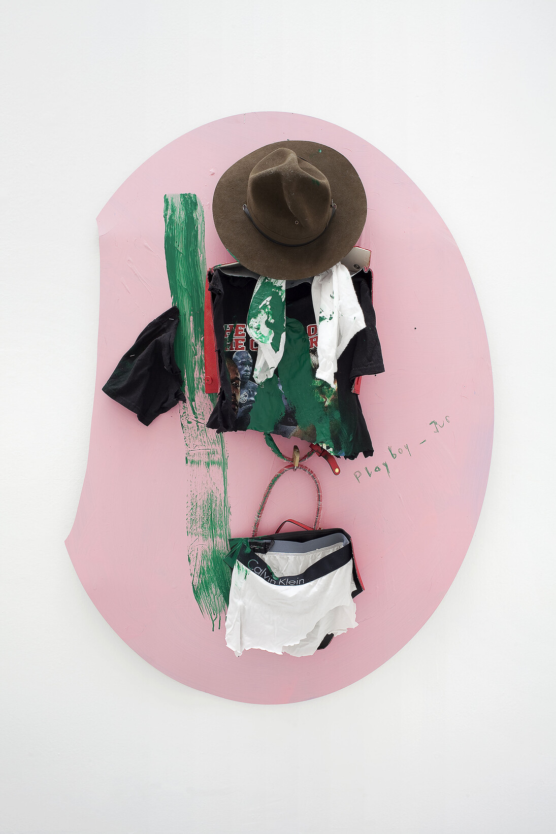 Yves Scherer, GP, 2015, Aluminium Dibond, Prada Bag, T-Shirt, Pants and Acrylic Paint, 135x102 cm - Courtesy Studiolo, Milan - Photo Filippo Armellin