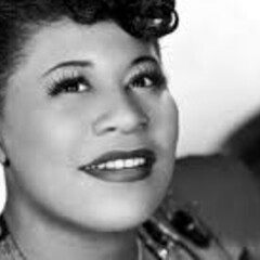 Ella At 100. Courtesy of Grammy Museum 