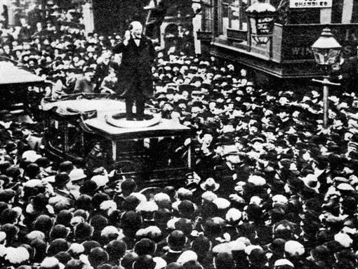 Churchill sul fronte interno