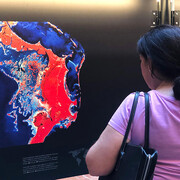 Observing the coasts from space, exhibition view. Courtesy of la Casa de la Ciencia