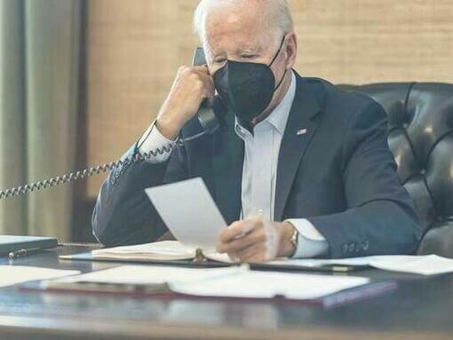 Joe Biden reacting to a letter sent to him from Jeffrey Levett