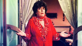 La película 'Esperando la carroza' (1985) es un recordatorio de lo valioso y rico que es el cine argentino para la cultura