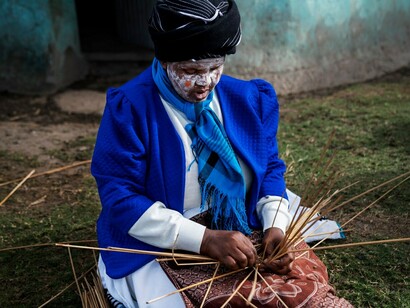 Aprovechen cualquiera oportunidad para escapar de las garras de la burocracia central y trabajar en el terreno