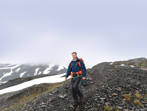 Il leader ha una posizione di responsabilità e potere decisionale 