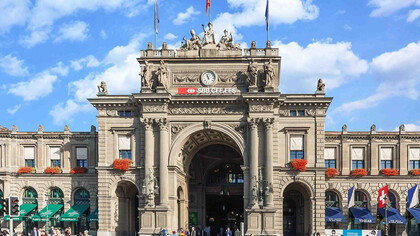 Estação central de trem na cidade de Zurich, Suíça