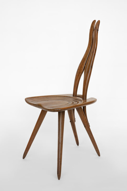 Carlo Mollino, chair for the Faculty of Architecture of the Polytechnic School of Turin, 1959, wood, 95 x 41 x 50 cm. © Politecnico di Torino