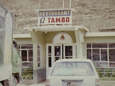 San Ramón, Perú, 1988. La música de Pedro Suárez-Vértiz apoyó y animó a su país durante una ardua época, convirtiéndose en parte de su cultura popular