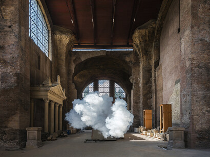 Berndnaut Smilde; Serie «Nimbus»