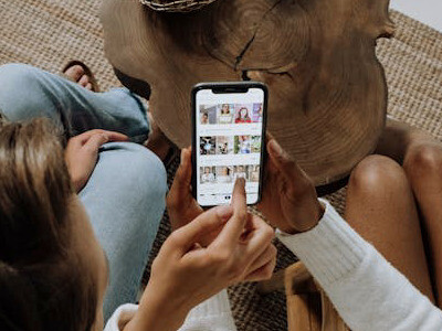 Captivated by TikTok's latest trends, these two individuals exemplify how social media is transforming daily life in Somalia, from entertainment to entrepreneurial success