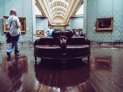 L’art comme un poème: quand chaque coup de pinceau résonne comme un vers dans l'âme des observateurs