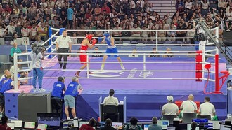 Evento di pugilato ai Giochi Olimpici del 2024, Angela Carini e Imane Khelif, hanno combattuto all'arena Paris Nord, nella categoria 66 chilogrammi donne, Villepinte in Seine-Saint-Denis