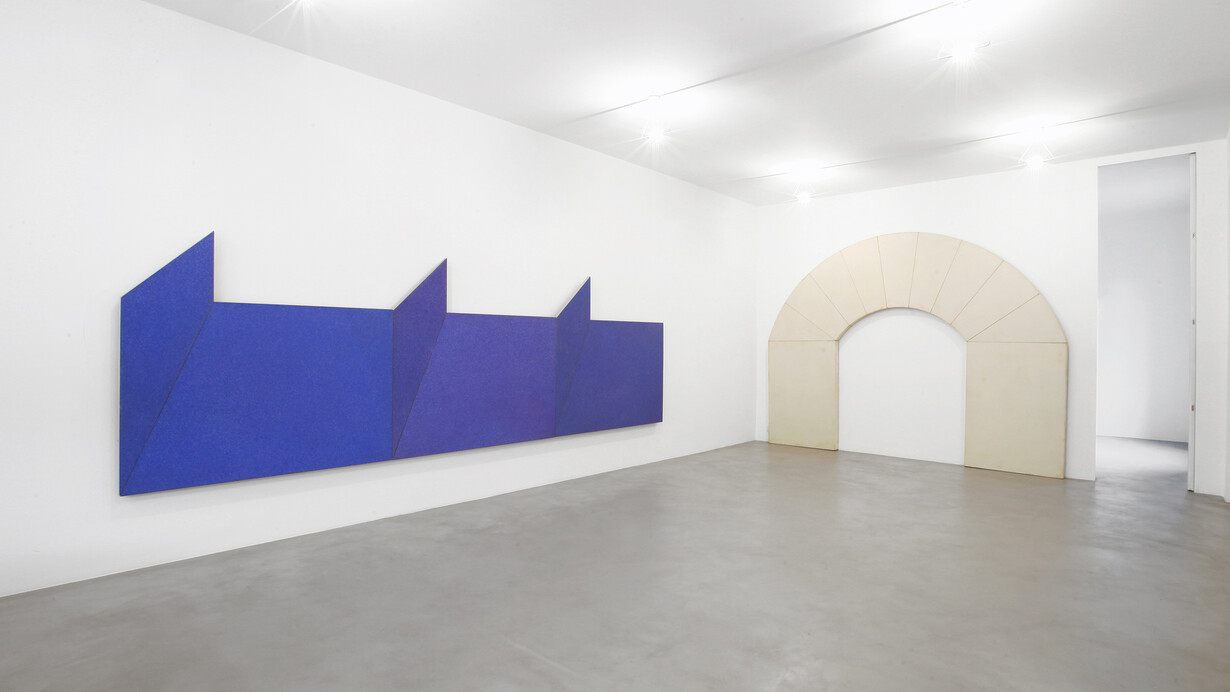 Rodolfo Aricò, Veduta parziale dell’esposizione, 2014 A arte Invernizzi, Milano. Courtesy A arte Invernizzi, Milano. Foto Bruno Bani, Milano