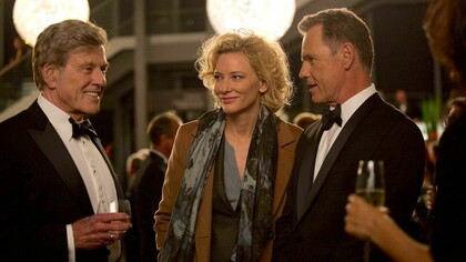 Cena do filme interpretado por Cate Blanchett, Robert Redford e Bruce Greenwood
