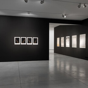 Avi Sabah, Tends to be forgotten, exhibition view. Courtesy of Tel Aviv Museum of Art