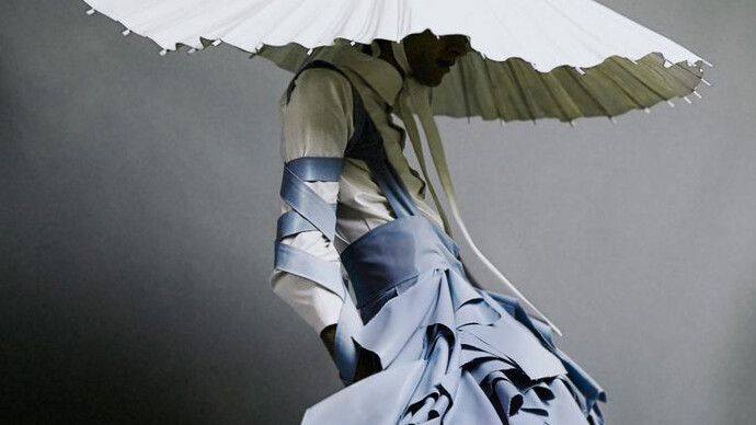 Gender Bending Fashion. Courtesy of The Museum of Fine Arts