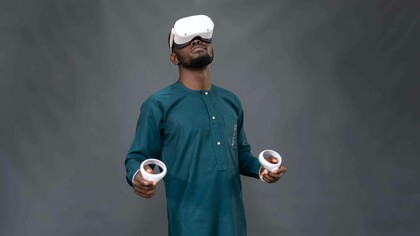 In the future, holographic projections, VR glasses or even brain implants will likely remove burdensome headsets