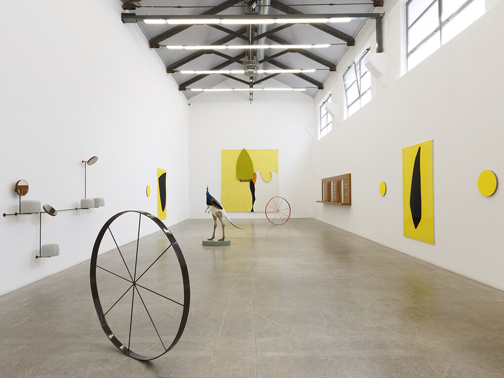Thomas Grünfeld & Gary Hume, Iron & Diamonds, Massimo De Carlo, Milano, 2014, Photo by Roberto Marossi, Courtesy Massimo De Carlo, Milano/London  