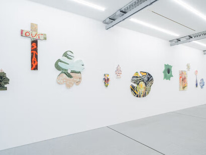 This neighborhood‘s changed, exhibition view. Courtesy of Gallery Common