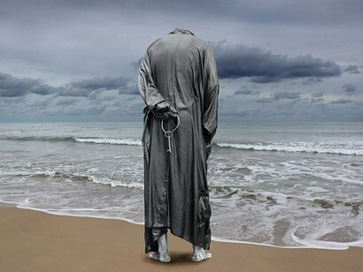 Believing that neurosis - perceptual distortion or difficulty of adaptation - is part of the individual is psychoanalytic determinism. Image: Misha Gordin