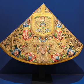 A través del ojo de la aguja, exhibition view. Courtesy of Museo Amparo