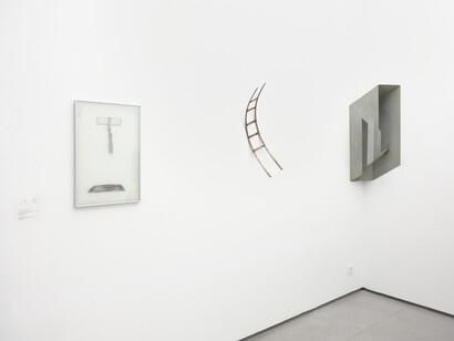 Ensamblajes sensibles. El abismo de lo real en la obra de Ángeles Marco, exhibition view. Courtesy of 1 Mira Madrid