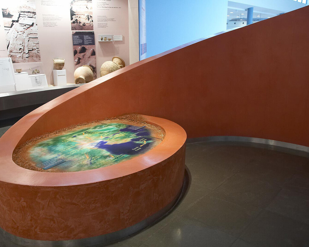 Towards The Birth of Cities. Courtesy of Αrchaeological Museum of Thessaloniki 