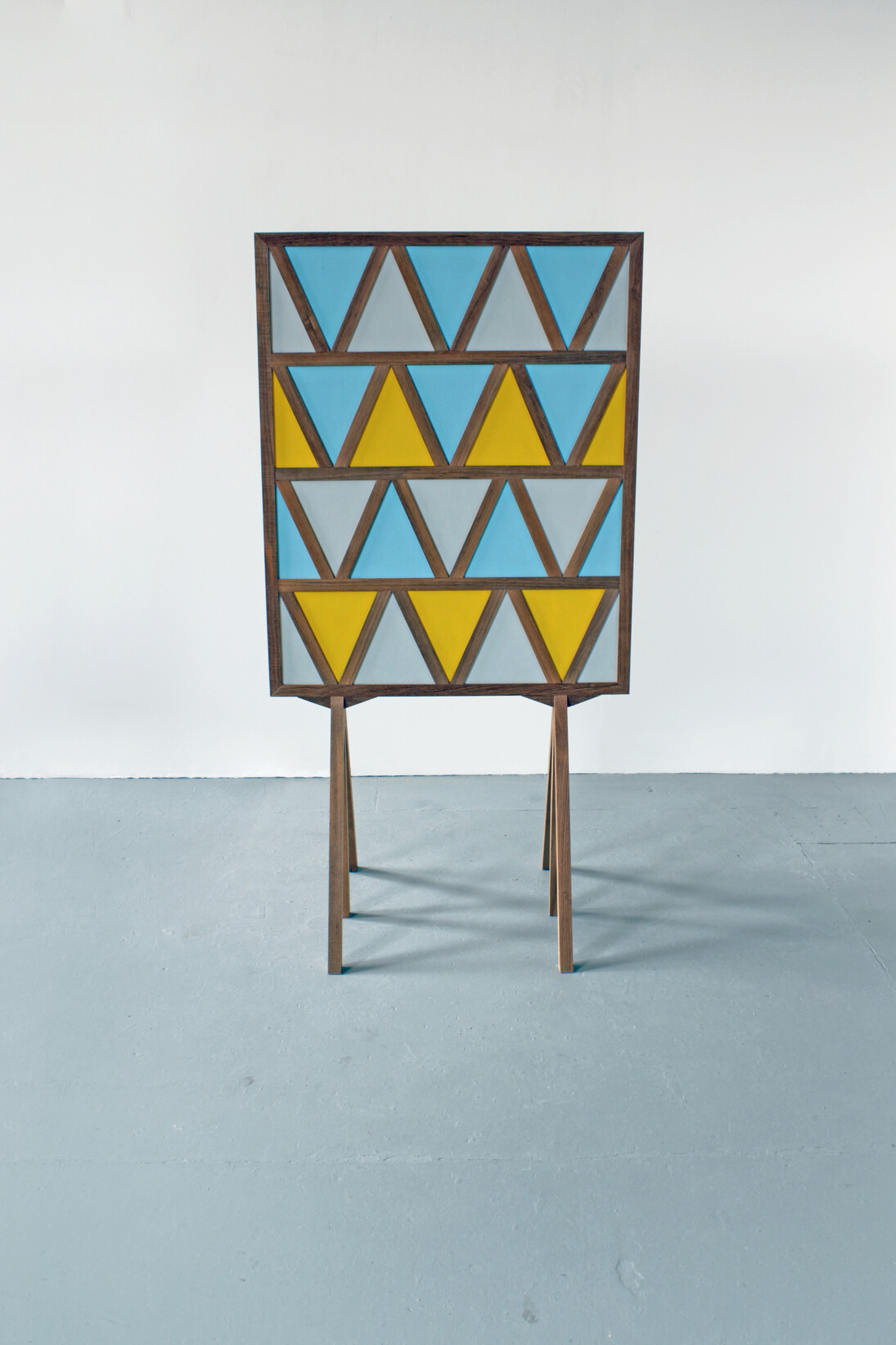 Gary Colclough. Divider