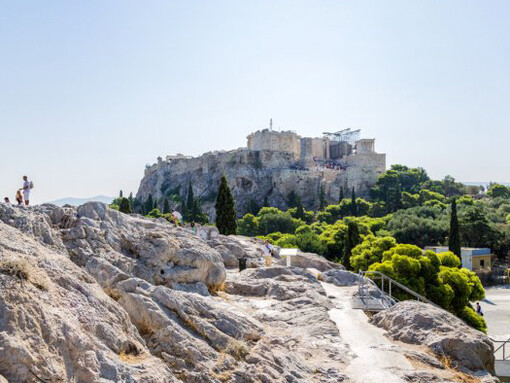 Oreste si difende nell’Areopago adducendo di aver lavato via il sangue del matricidio sacrificando sull’ara domestica di Febo un verro