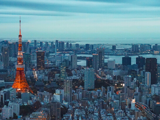 Puissance économique majeure et acteur incontournable de l'Indo-Pacifique, le Japon continue de privilégier l'influence silencieuse à la démonstration de force