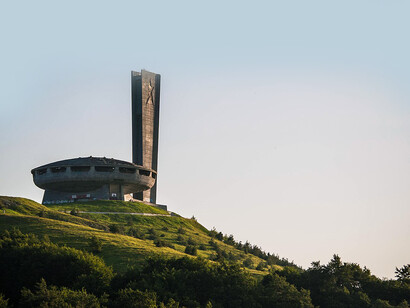 National Park-Museum "Shipka-Buzludzha" attracts both history enthusiasts and urban explorers, thanks to its mix of monumental architecture and significant cultural heritage