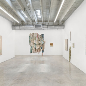 Eduardo Cardozo, Primero fue el gesto (First was the gesture), exhibition view. Courtesy of Mindy Solomon Gallery