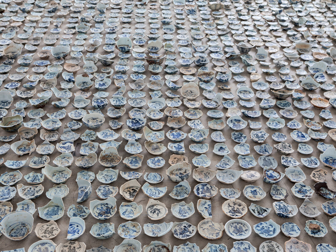 Ai Weiwei Tiger, Tiger, Tiger, 2015, 3,025 Porcelain shards with tiger motif, Dimensions variable