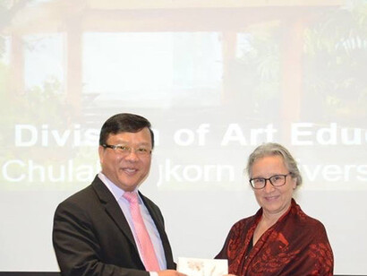 A una tavola rotonda InSEA a nel 2018