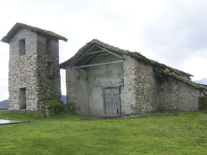 Escuchar no es sólo oír: es prestar atención al ritmo del viento, al paso del agua, a las formas de habitar. Iglesia Chiliquín,  Chachapoyas, Amazonas, Perú