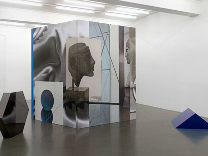  Installation view, Claudia Wieser: Container, Sies + Höke, Düsseldorf, 2014, photographer: Achim Kukulies, courtesy the artist(s) and Sies + Höke, Düsseldorf.  