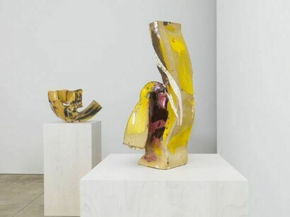 Lynda Benglis, Untitled, 2013, Glazed ceramic, 23 x 12 x 10 inches, 58.4 x 30.5 x 25.4 centimeters. Courtesy Cheim & Read, New York