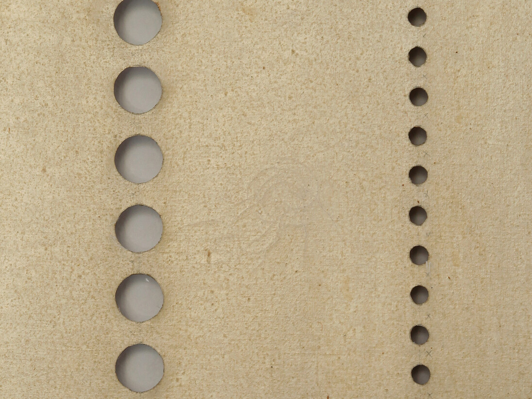 Dadamaino
Volume, 1958
Tela forata, 40x30 cm
Courtesy A arte Invernizzi, Milano
Foto Bruno Bani, Milano. Dettaglio