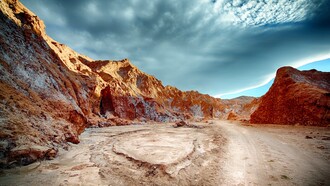 Death Valley, Atacama Desert, Chile © Tom Goskar