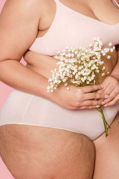 Le aziende hanno presentato anche collezioni dedicate all’homewear, con pigiami eleganti e vestaglie dal design raffinato