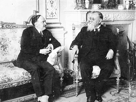 Blasco Ibáñez, durante su entrevista con el presidente de México, Venustiano Carranza