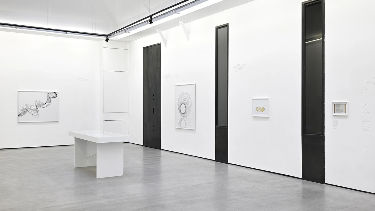 Marina Gadonneix, avec Victor Rambaud, vue d'exposition. Avec l'aimable autorisation de la Galerie Christophe Gaillard