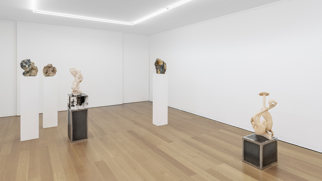 Raphael Weilguni, Cloud, ausstellungsansicht. Mit freundlicher genehmigung der Galerie Rüdiger Schöttle