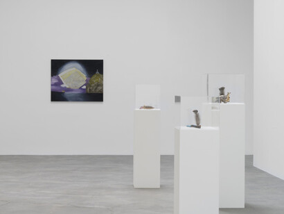 Leidy Churchman, Space remembers, exhibition view. Courtesy of Matthew Marks Gallery